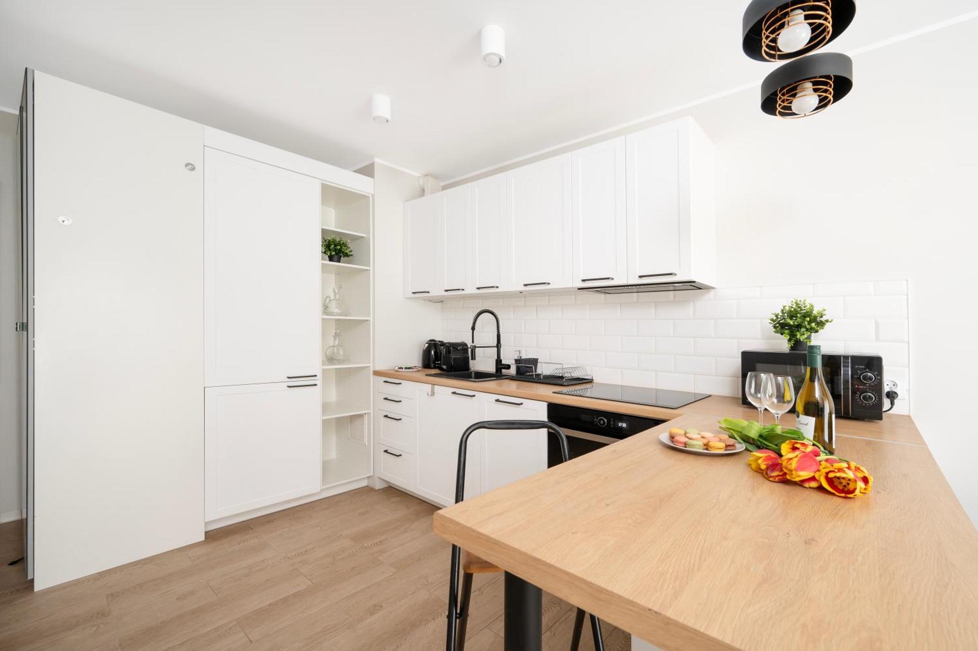 Hideaway Apartment - Terrace With Garden & Parking- By Rentujemy วูดช์ ภายนอก รูปภาพ